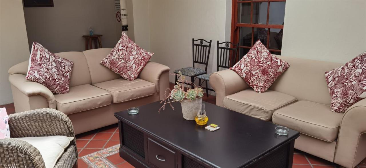 137 High Street Guest House Grahamstown Dış mekan fotoğraf