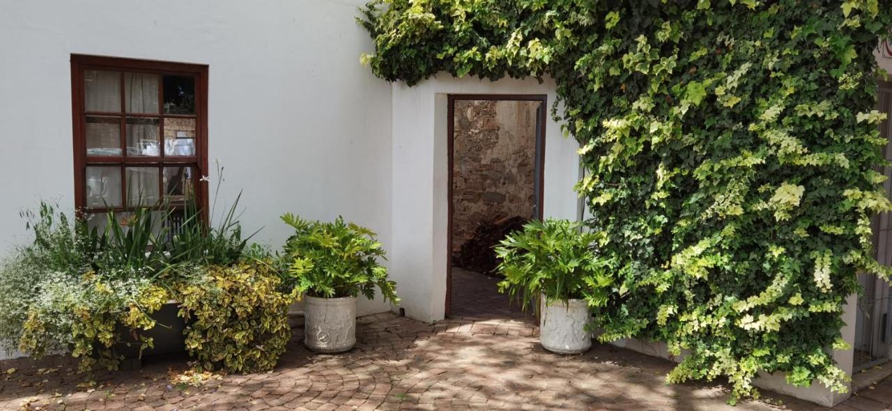 137 High Street Guest House Grahamstown Dış mekan fotoğraf
