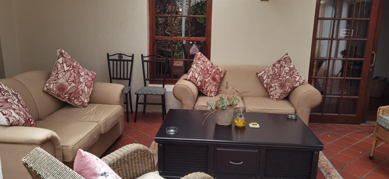 137 High Street Guest House Grahamstown Dış mekan fotoğraf
