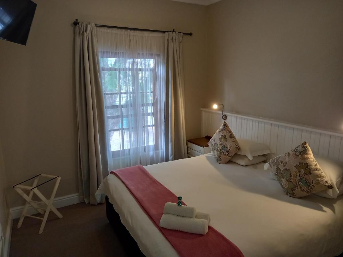137 High Street Guest House Grahamstown Dış mekan fotoğraf