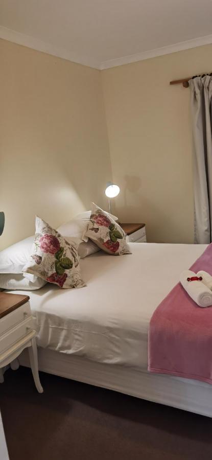 137 High Street Guest House Grahamstown Dış mekan fotoğraf