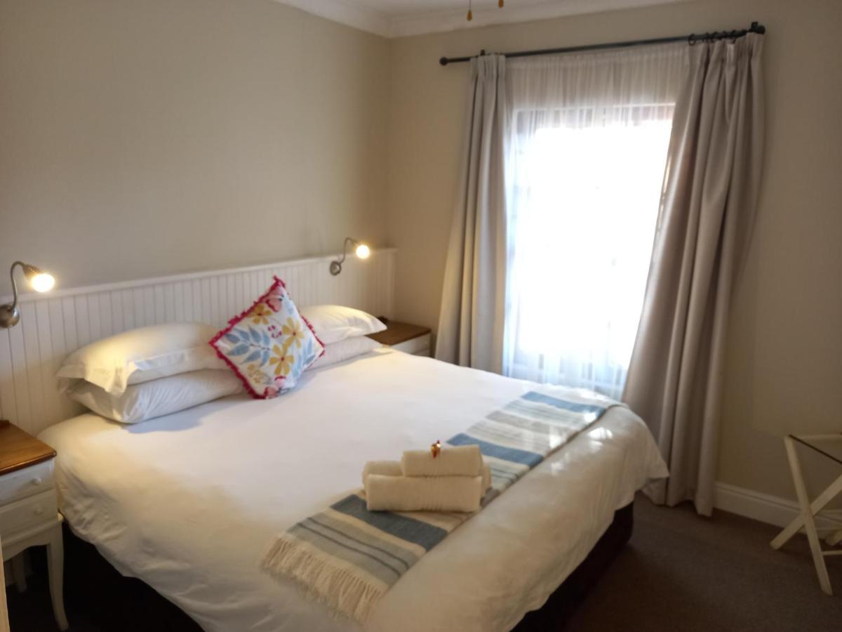 137 High Street Guest House Grahamstown Dış mekan fotoğraf