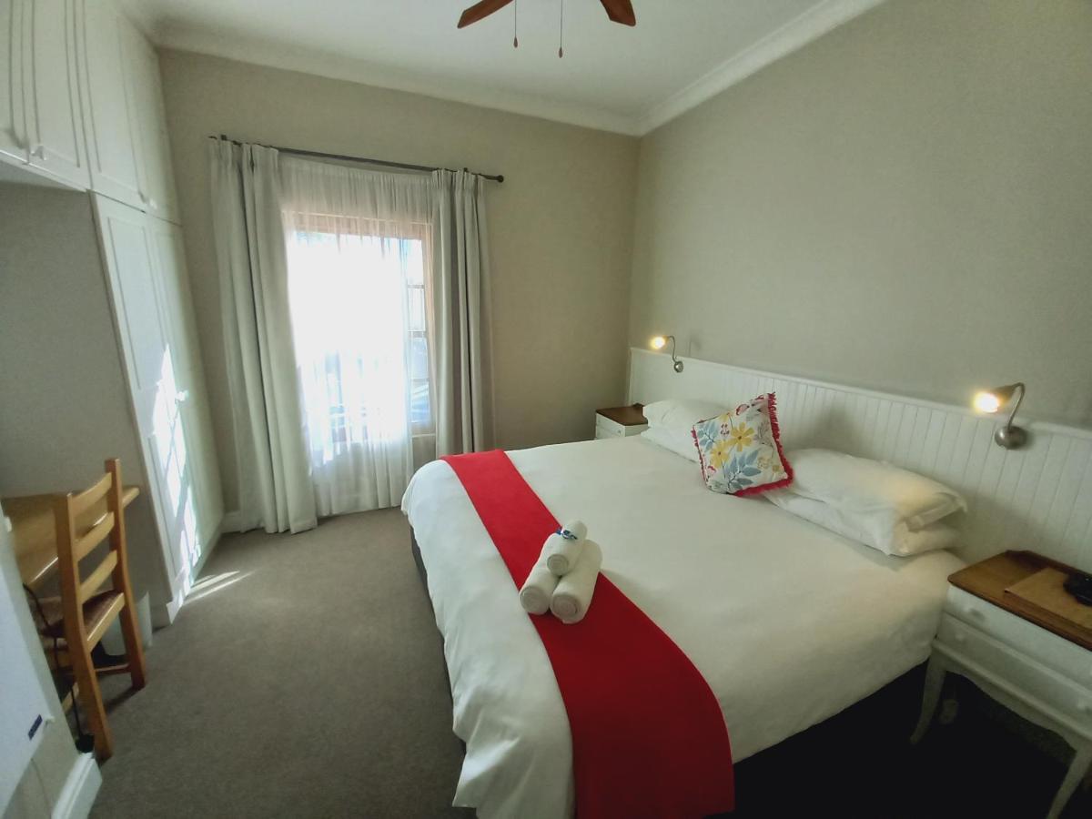 137 High Street Guest House Grahamstown Dış mekan fotoğraf